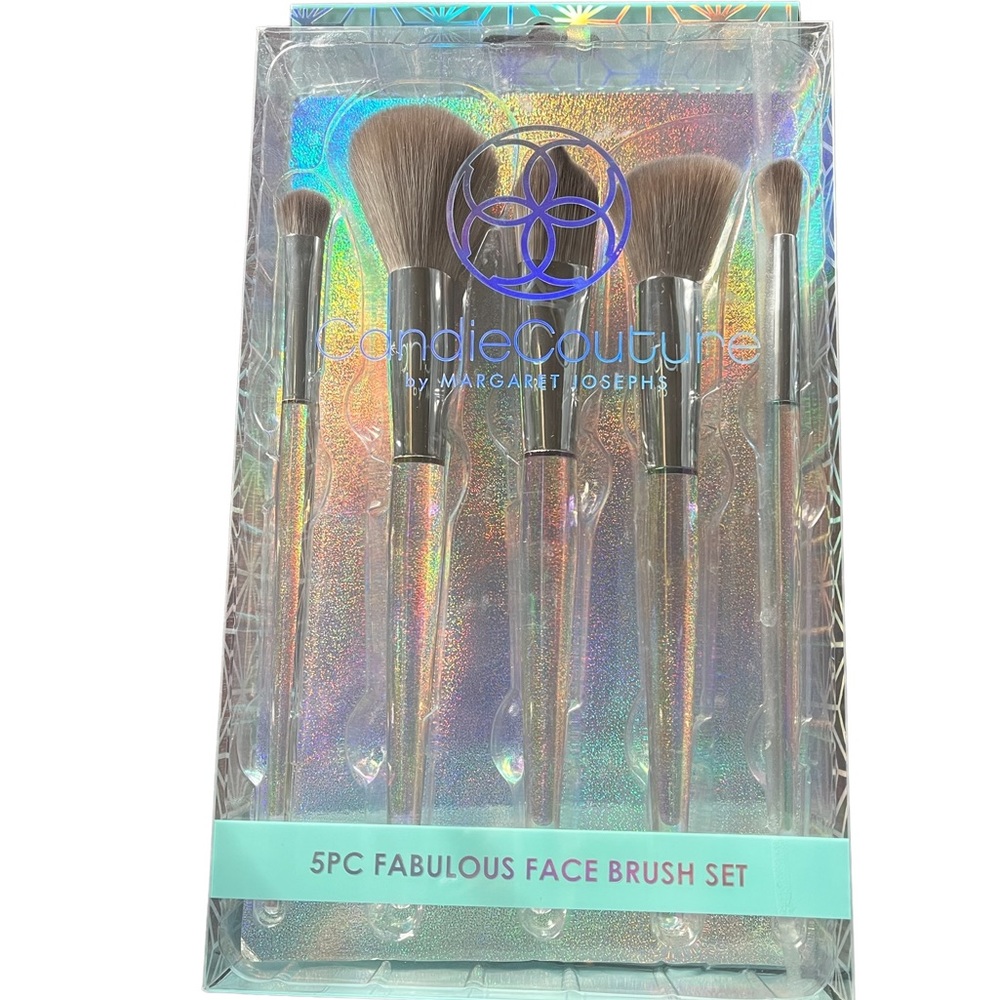New Candy Couture make up brushes